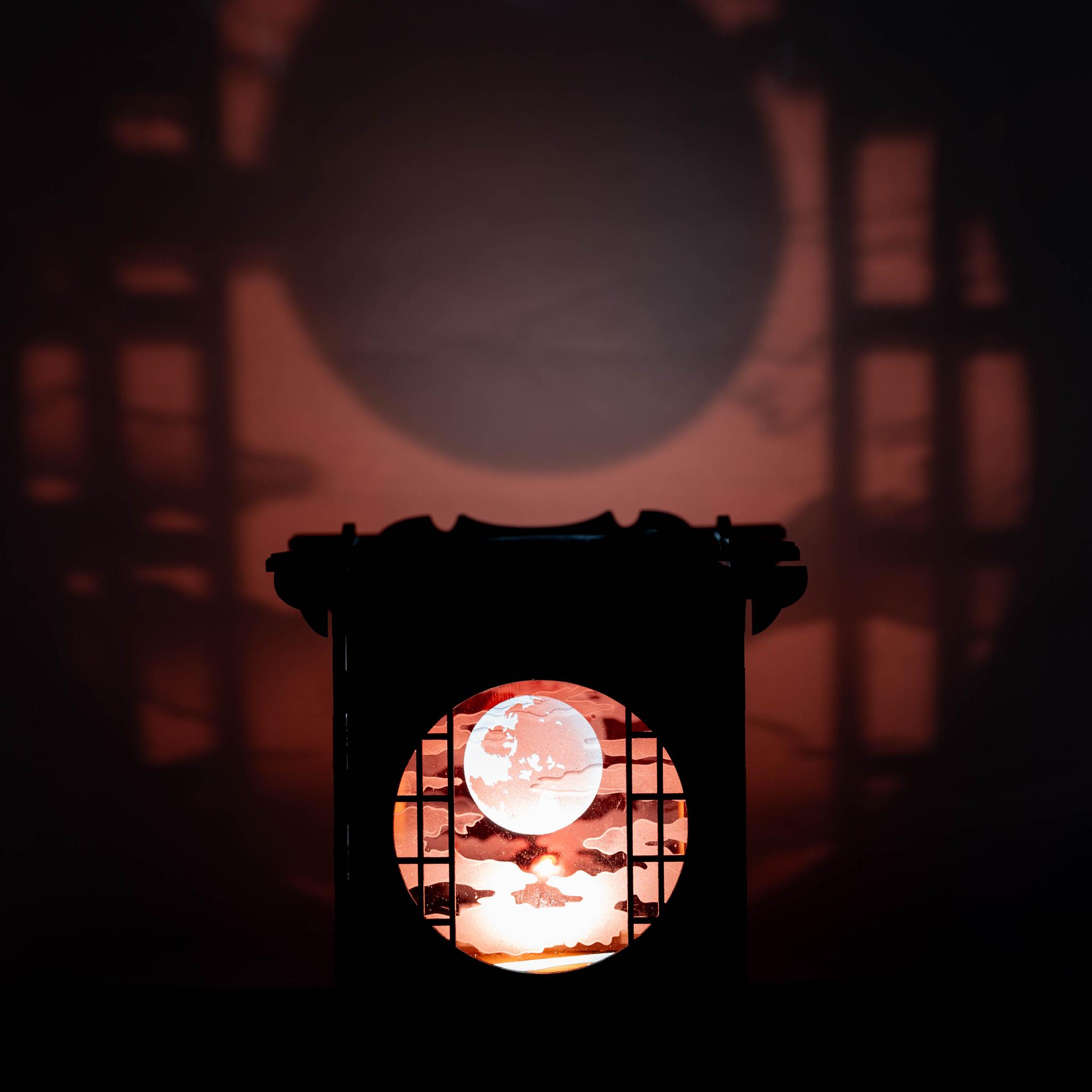 光と影のランプ「紅月」 | 5枚目
