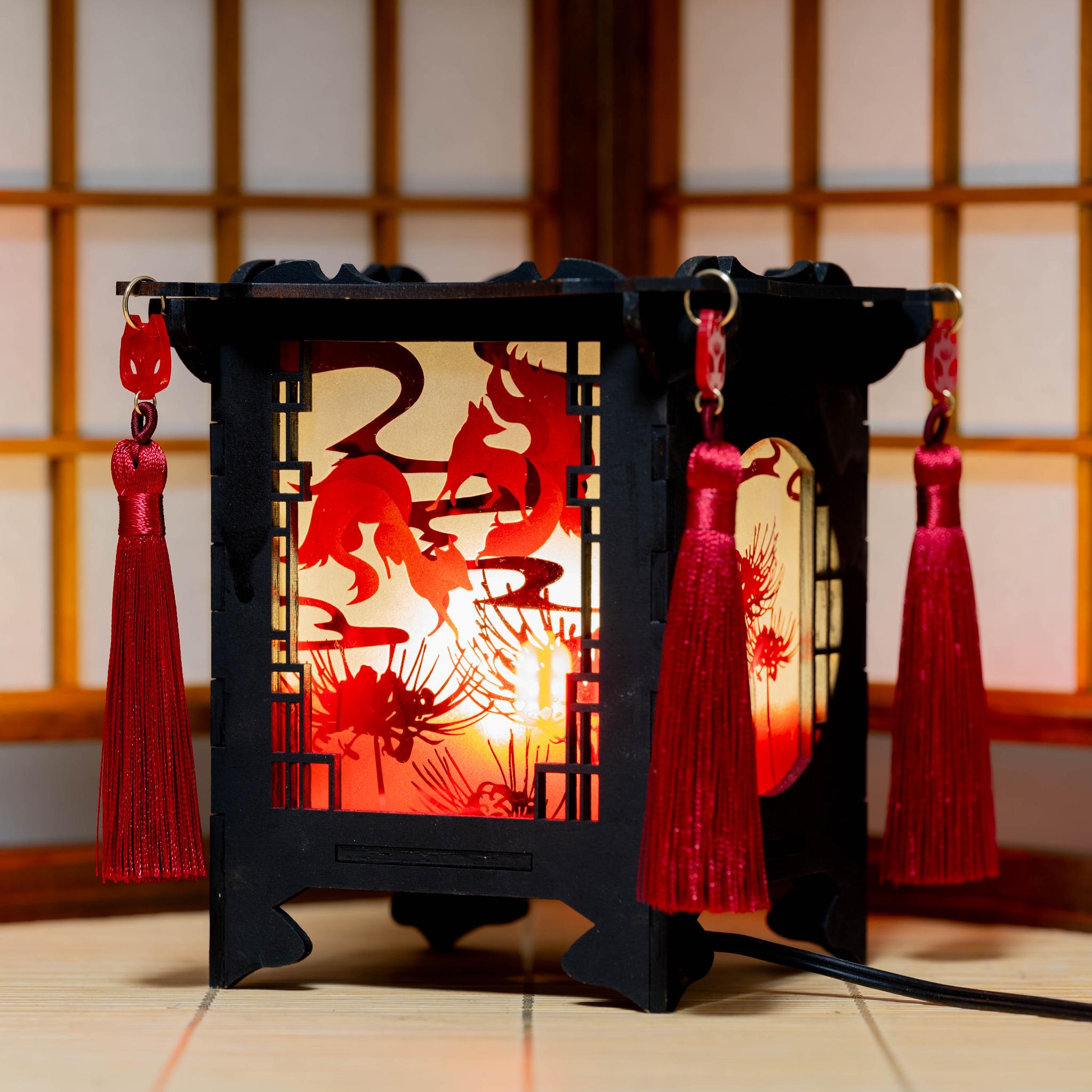 狐の行灯（赤）